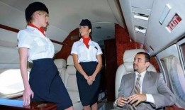 英國(guó)空姐爆料視頻大全,揭秘航空業(yè)不為人知的幕后故事