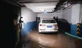 暴雨車庫爆料視頻大全