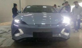 比亞迪海豹爆料視頻最新,性能與設(shè)計(jì)雙升級(jí)，引領(lǐng)電動(dòng)轎車新潮流