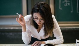 女兒的朋友完整版在線觀看,完整版在線觀看，揭秘青春校園的友誼與成長